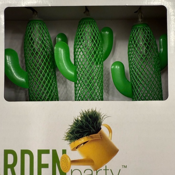 LED String Lights Cactus Battery Operated - Picture 2 of 2